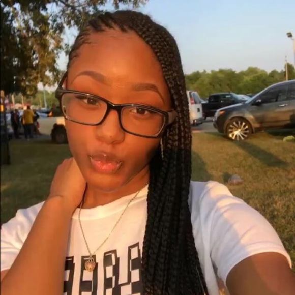 Meet your Posher, Micah - Picture 1 of 1